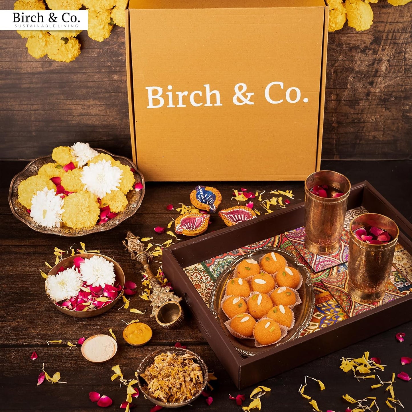 Wooden Serving Tray with 4 Free Coasters – 10x15 Inch MDF Resin Tray Set for Tea, Coffee & Home Décor – Premium Large Tray